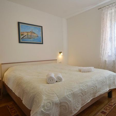 Apartment Dina 52 Rovinj Exteriör bild
