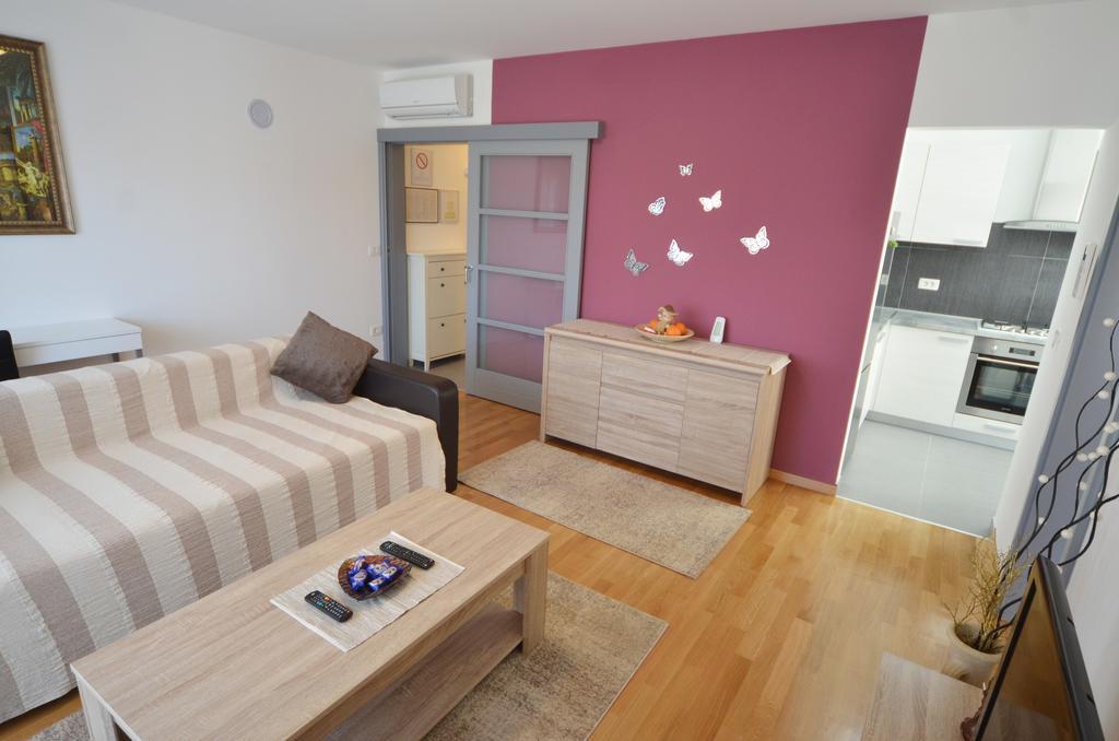 Apartment Dina 52 Rovinj Exteriör bild